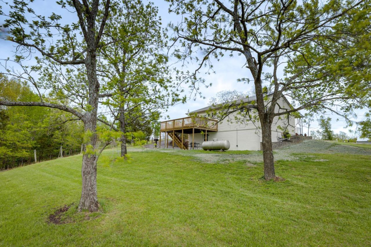 Cozy Kentucky Retreat - Deck, Near Ark Encounter! Villa Dry Ridge Bagian luar foto